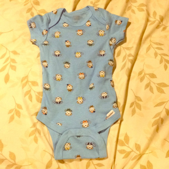 Baby boy clothes - Picture 1 of 2